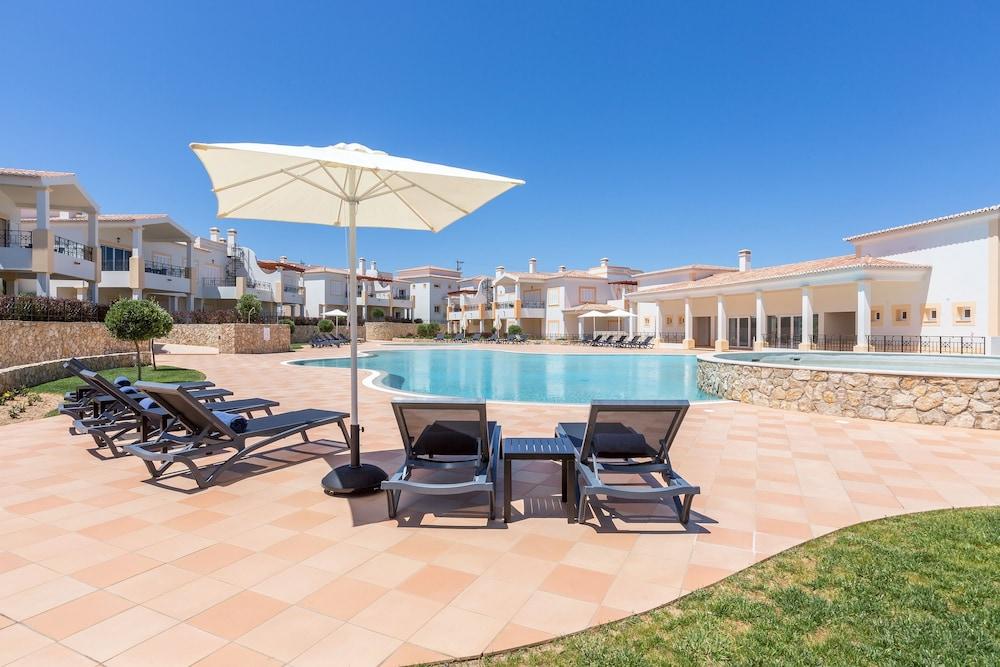 Nau Salema Beach Village Екстер'єр фото